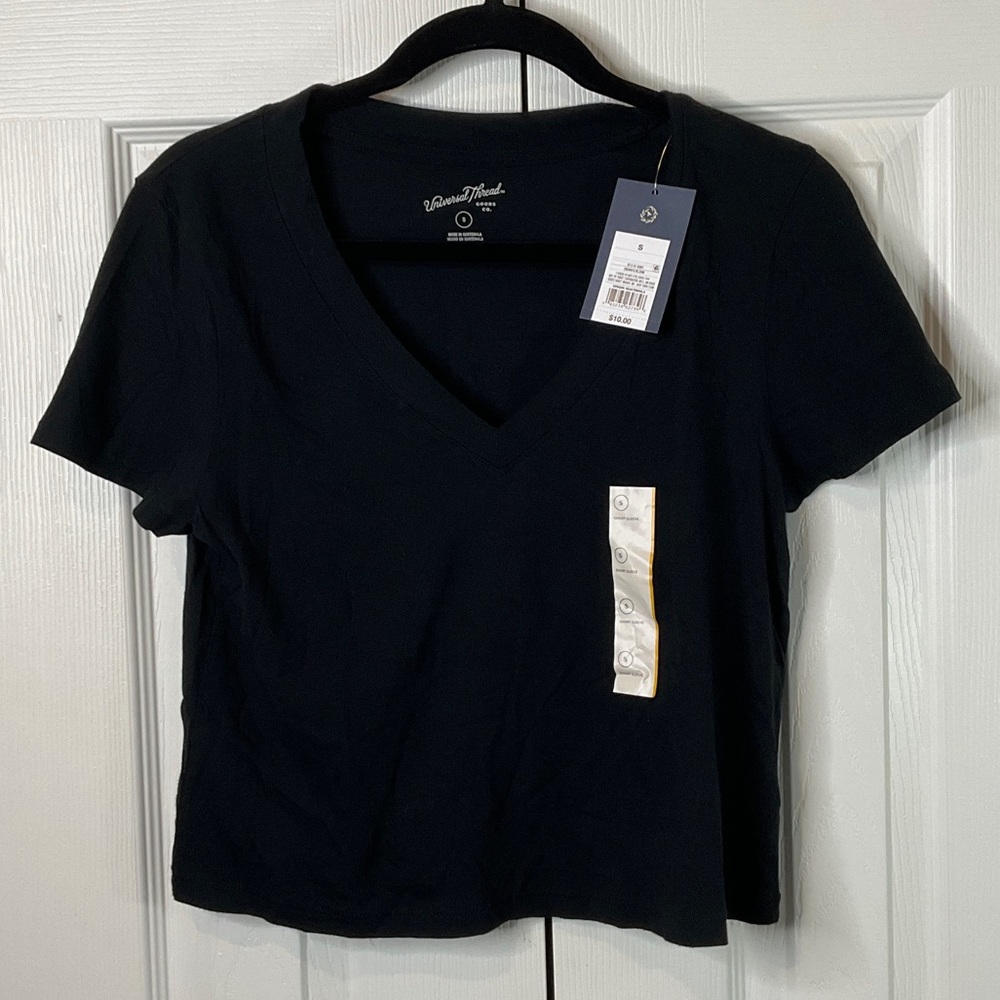 Universal Thread Black Short Sleeve Tee